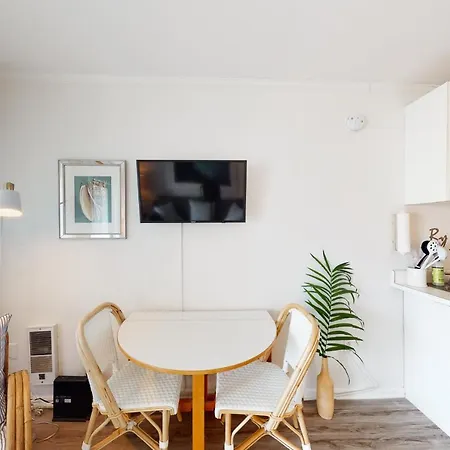Lazy Whale 36 Apartment